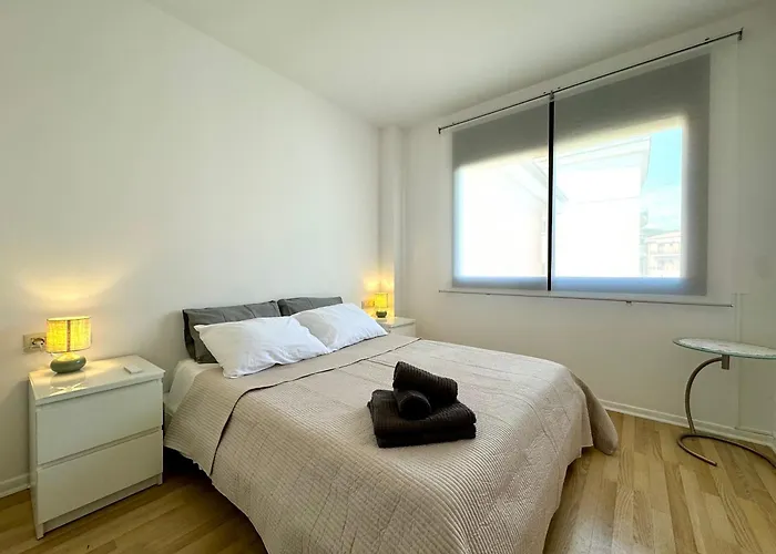 Sea Breeze Penthouse * Льорет-де-Мар